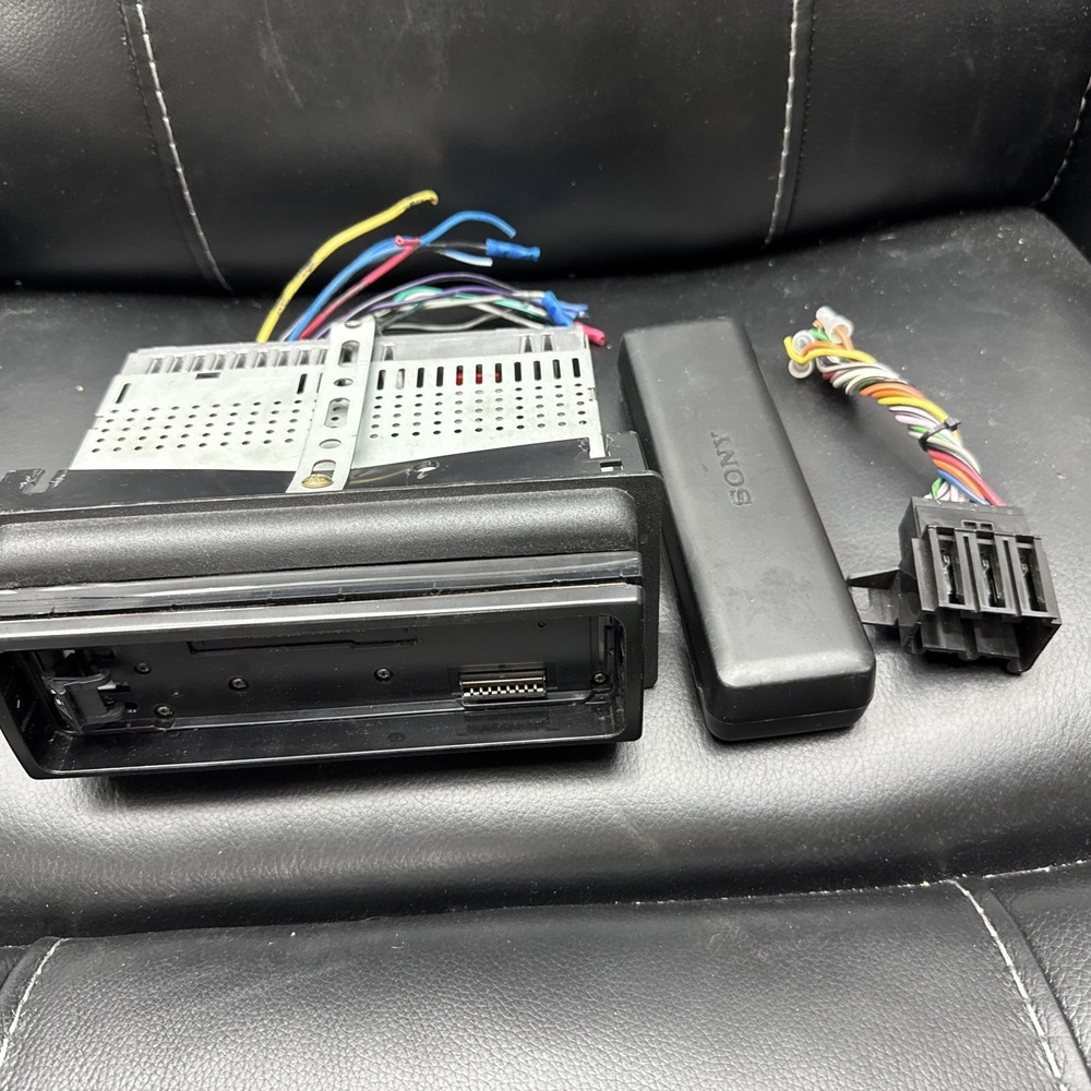 Vintage‎ Sony XR-4890 AM/FM Cassette Receiver – Old School Full Logic – Untested